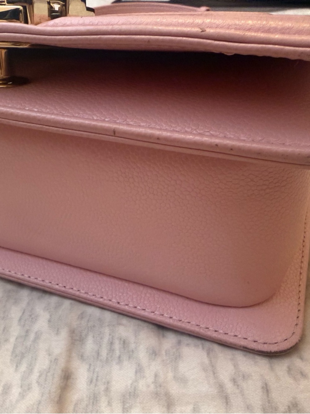 Pink Quilted Chain Shoulder Bag with Gold Hardware - Picture 3 of 15